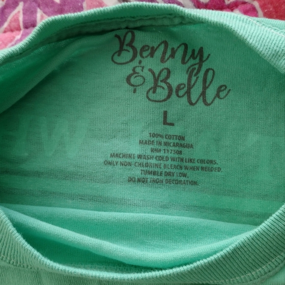 New Large Long Sleeve Shirt - Picture 3 of 3